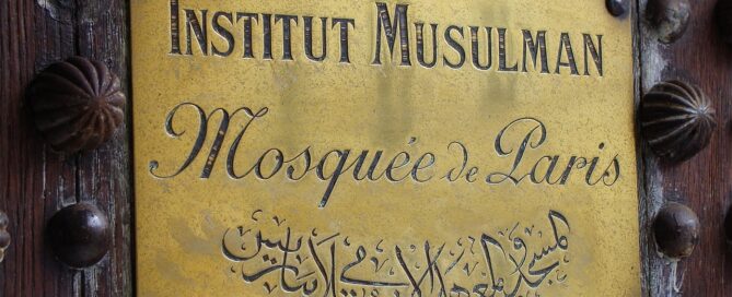 Why do we need engraved plaque sign. engraved plaque sign