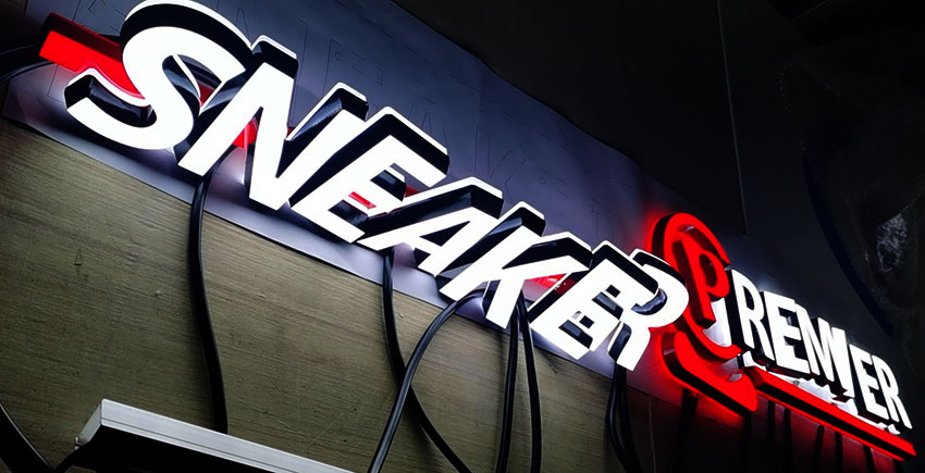 Front-and-backlit-channel-letters-sneaker Front and backlit channel letters speedy