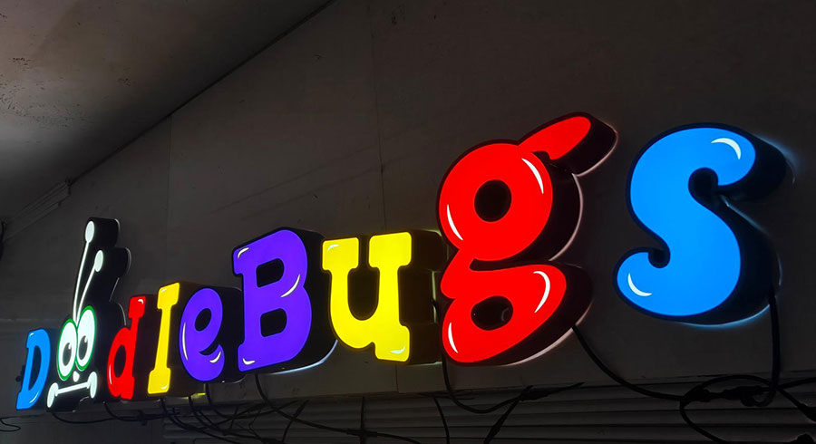 Doodle_FaceLit2 Doodle FaceLit2 1 - RGB LED Sign